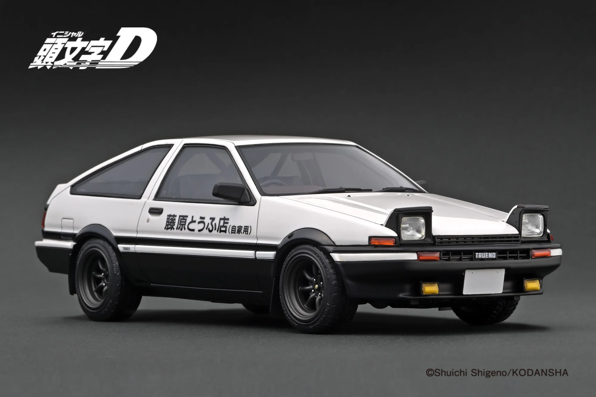 PREORDER Ignition Model 1/18 INITIAL D Toyota Sprinter Trueno 3Dr GT Apex(AE86) White/Black With Mr.Bunta IG3659 (Approx. Release Date : Q1 2025 subject to manufacturer's final decision) - Image 3