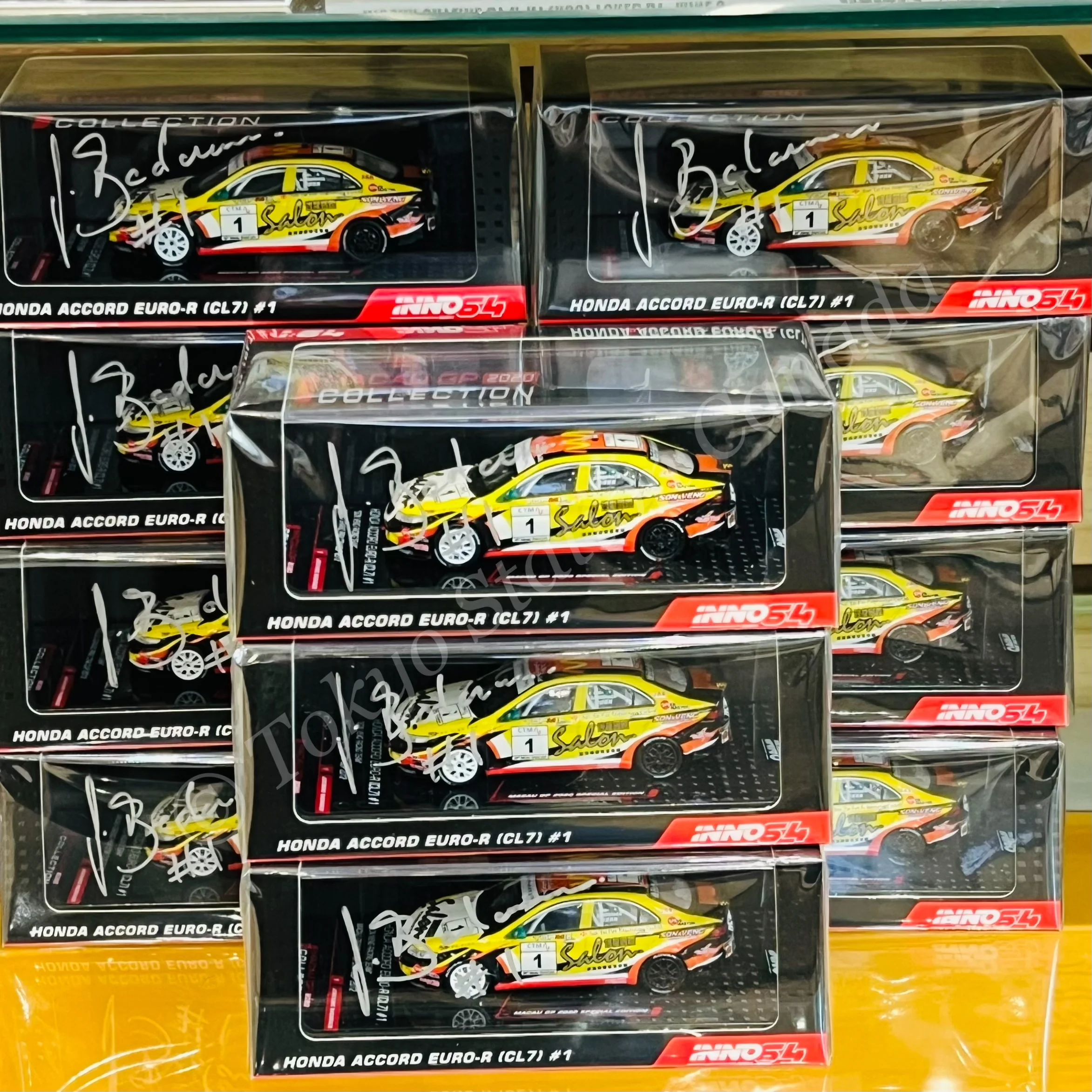 INNO64 MACAU GP 2020 COLLECTION HONDA ACCORD Euro-R (CL7) #1 Macau Grand Prix CTM Cup 2012 J. Badaraco IN64-CL7-MGP20JB **Autograph from J.Badaraco** - Image 2