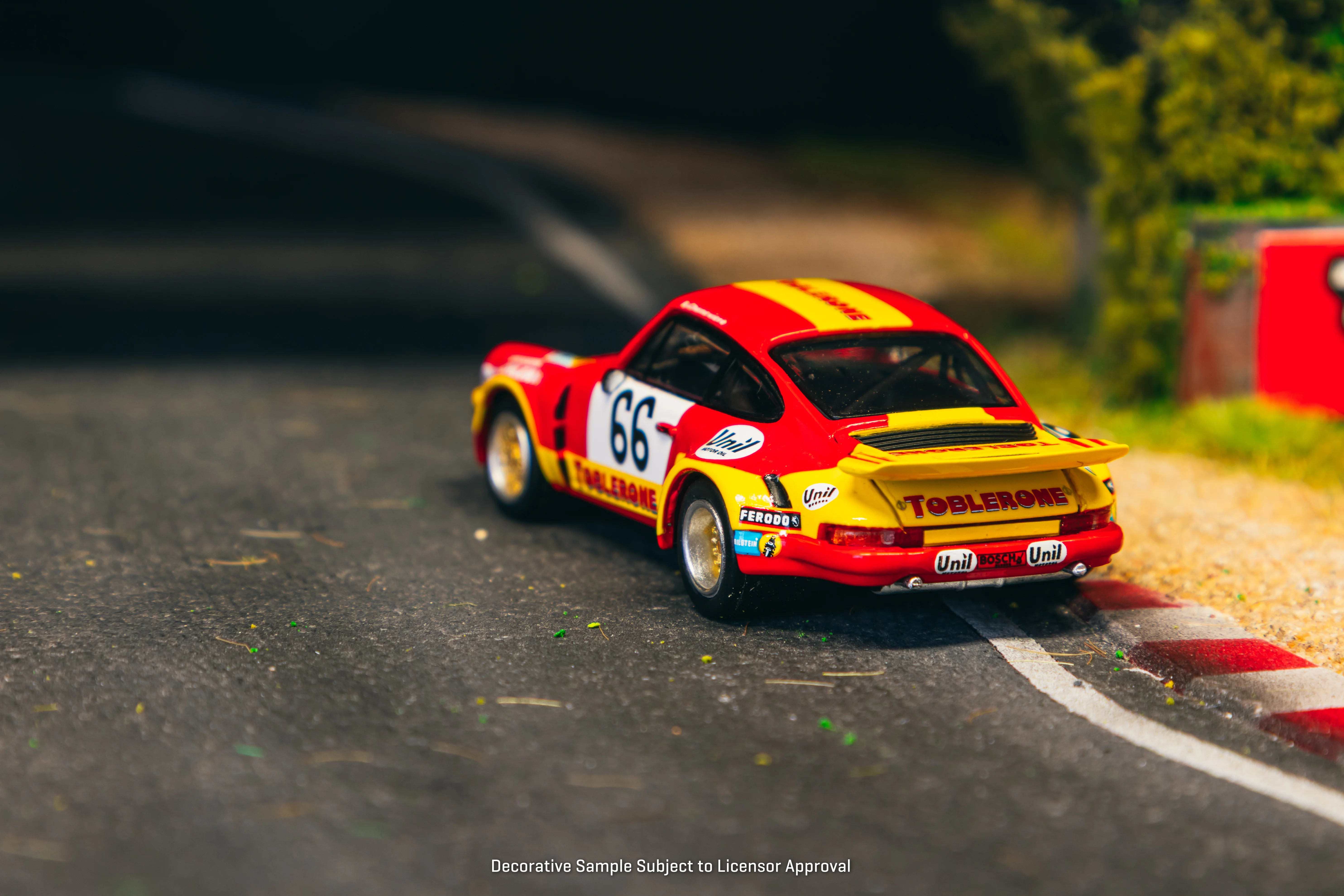 PREORDER TARMAC WORKS COLLAB64 1/64 Porsche 911 Carrera RSR 3.0 24h Le Mans 1974 #66 T64S-024-74LM66 (Approx. Release Date : DEC 2025 subject to manufacturer's final decision) - Image 2
