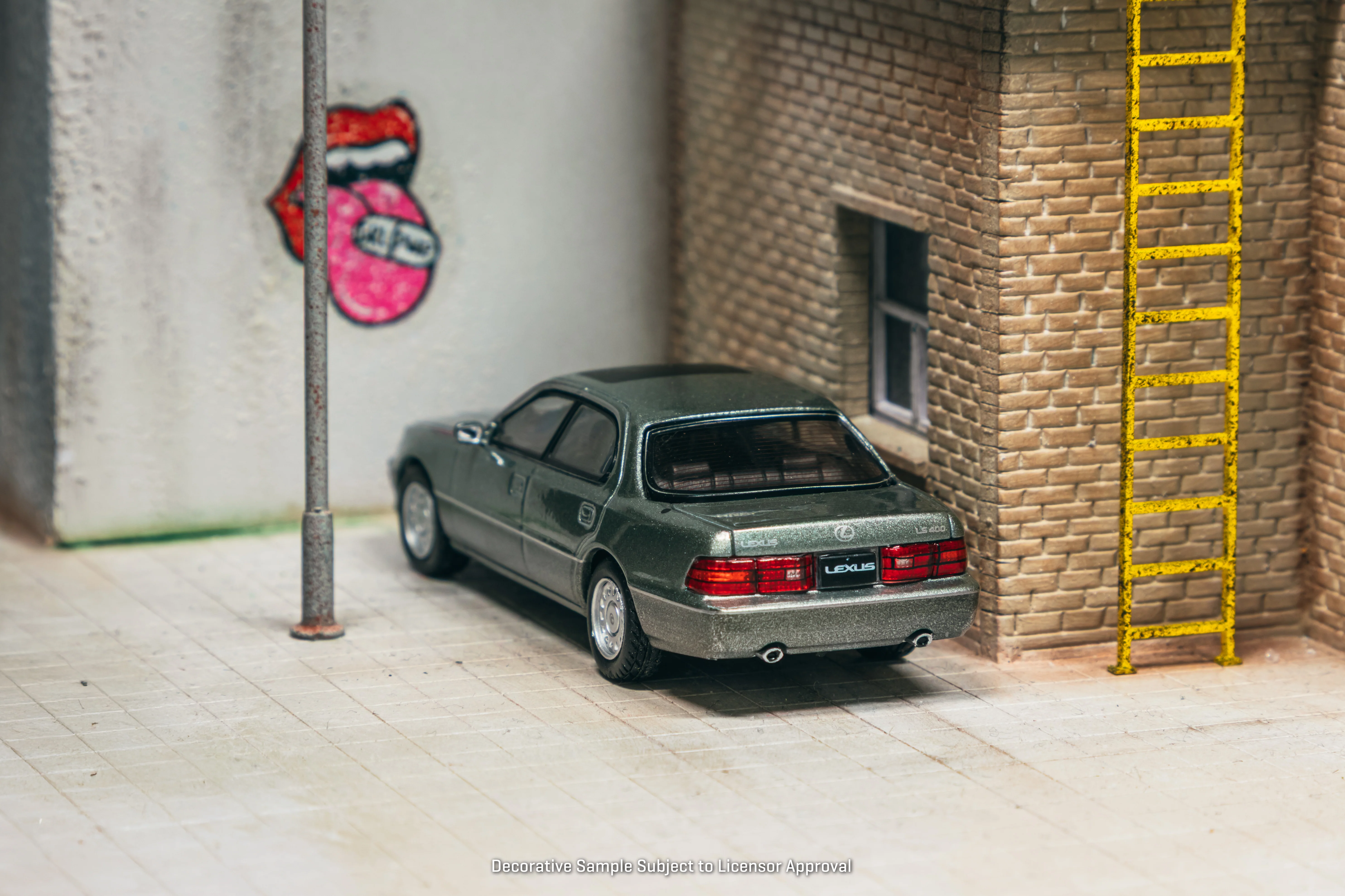 PREORDER TARMAC WORKS GLOBAL64 1/64 Lexus LS400 (UCF10) Flint Grey T64G-082-GY (Approx. Release Date : DEC 2025 subject to manufacturer's final decision) - Image 2